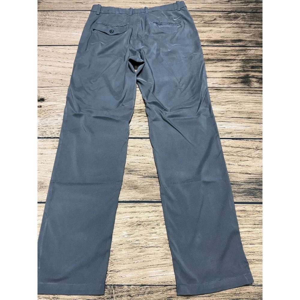 Nike Golf Pants Mens 33x32 Gray Dri-FIT Standard Fit Flat Front AJ5489-021